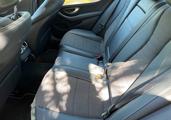 Mercedes-Benz Klasa E cena 159900 przebieg: 65000, rok produkcji 2019 z Warszawa małe 121
